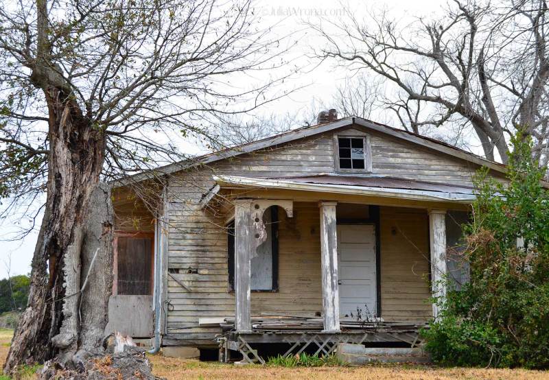 Old House in Natchez, Mississippi